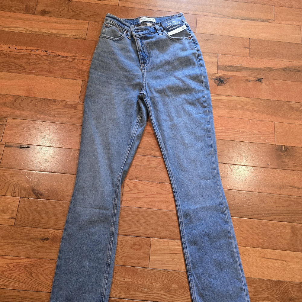 Abercrombie & Fitch Women's High Rise Denim Jeans
